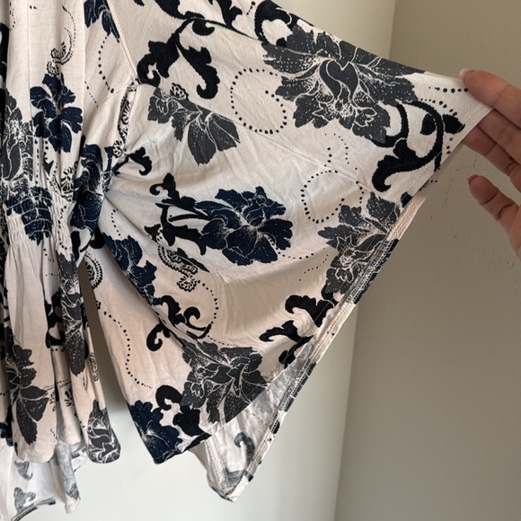 Free People Glenside Printed Peasant Top Size Medium - Picture 5 of 8